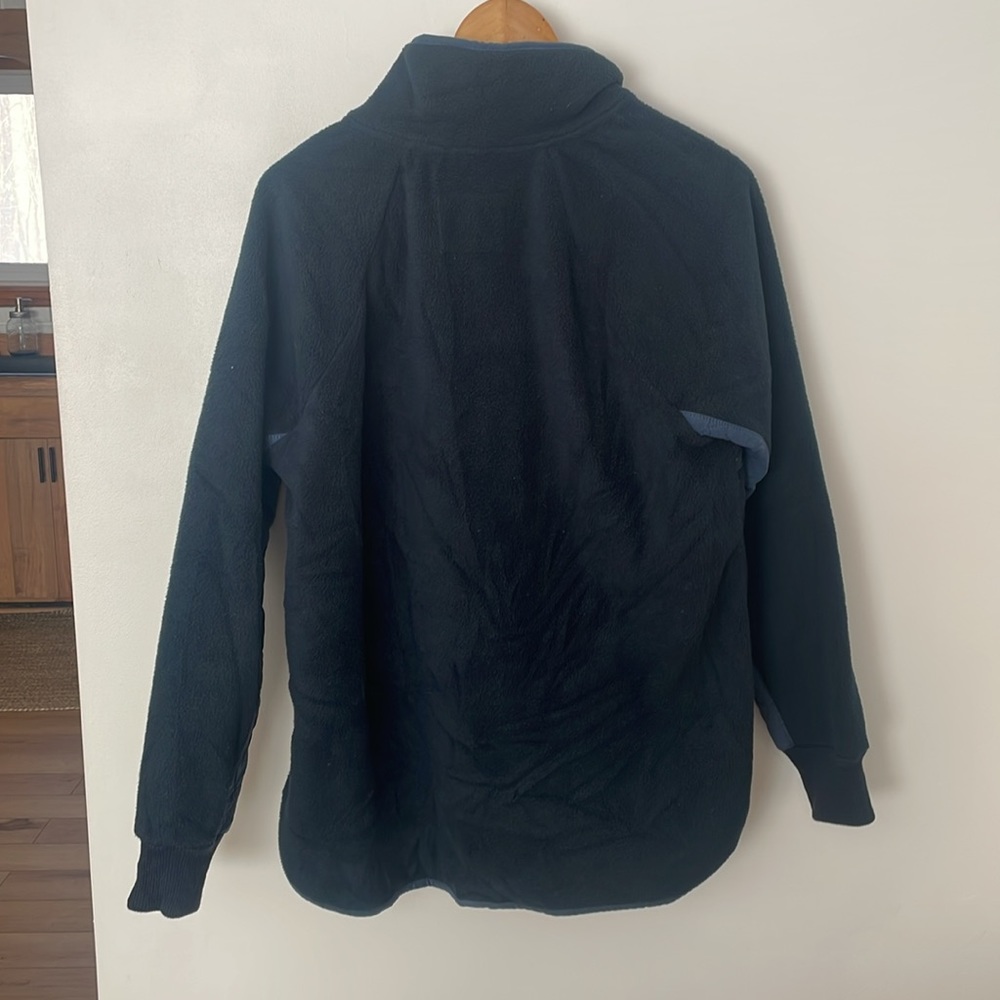 Abercrombie & Fitch Fleece - Picture 6 of 6